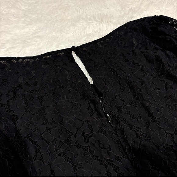 Torrid Lace Open Back Peplum Top in Black, Size 3 - Picture 9 of 12